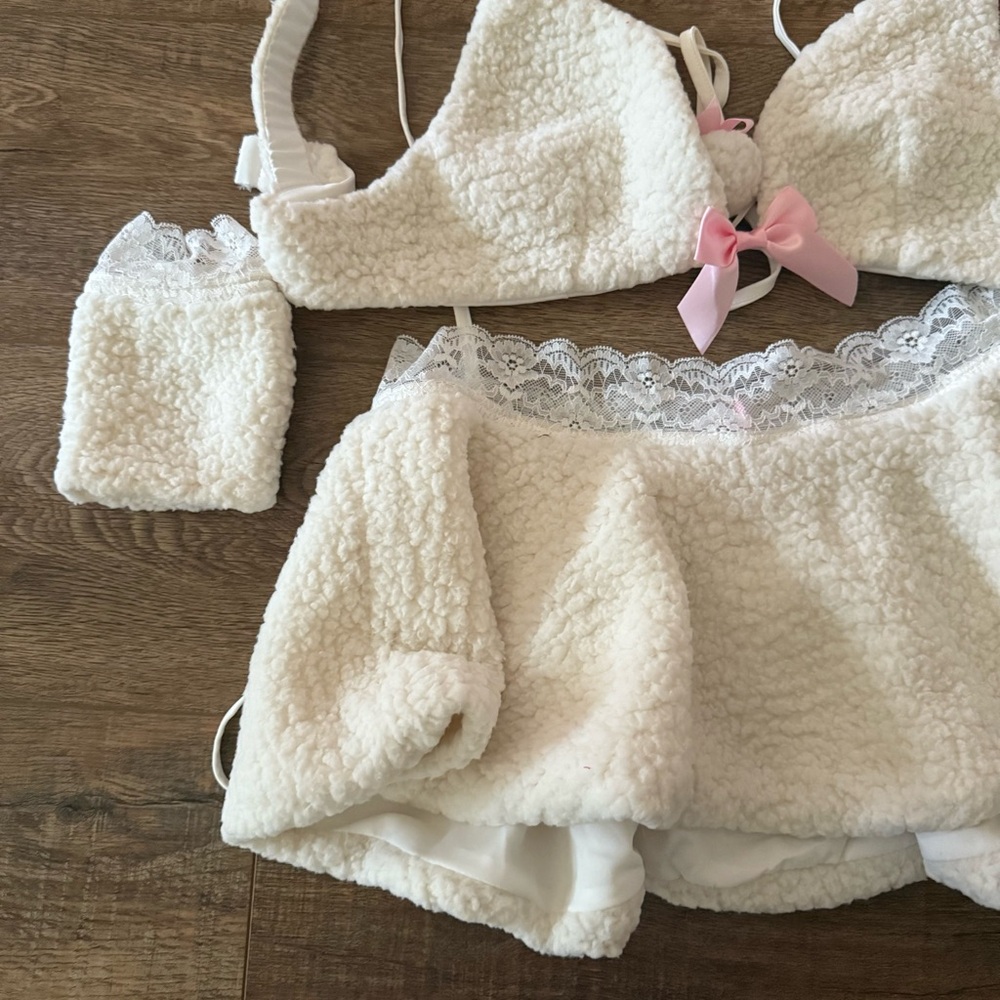 Dolls Kill Lil Lamb Fuzzy Halloween Costume Set Sheep Sexy Skirt Sugar Thrillz M - Picture 4 of 5